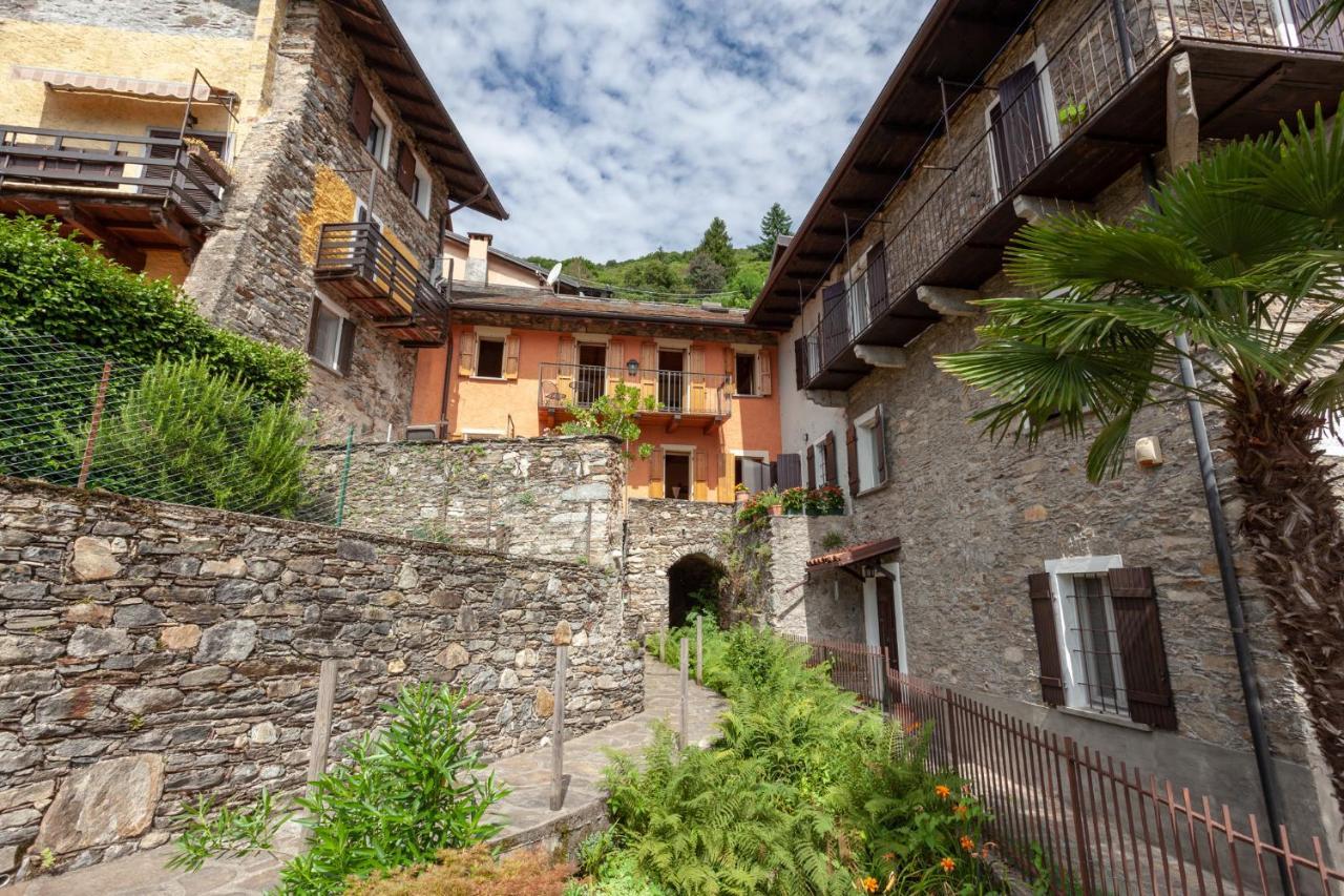 Willa Casa Regalino Oggebio Zewnętrze zdjęcie